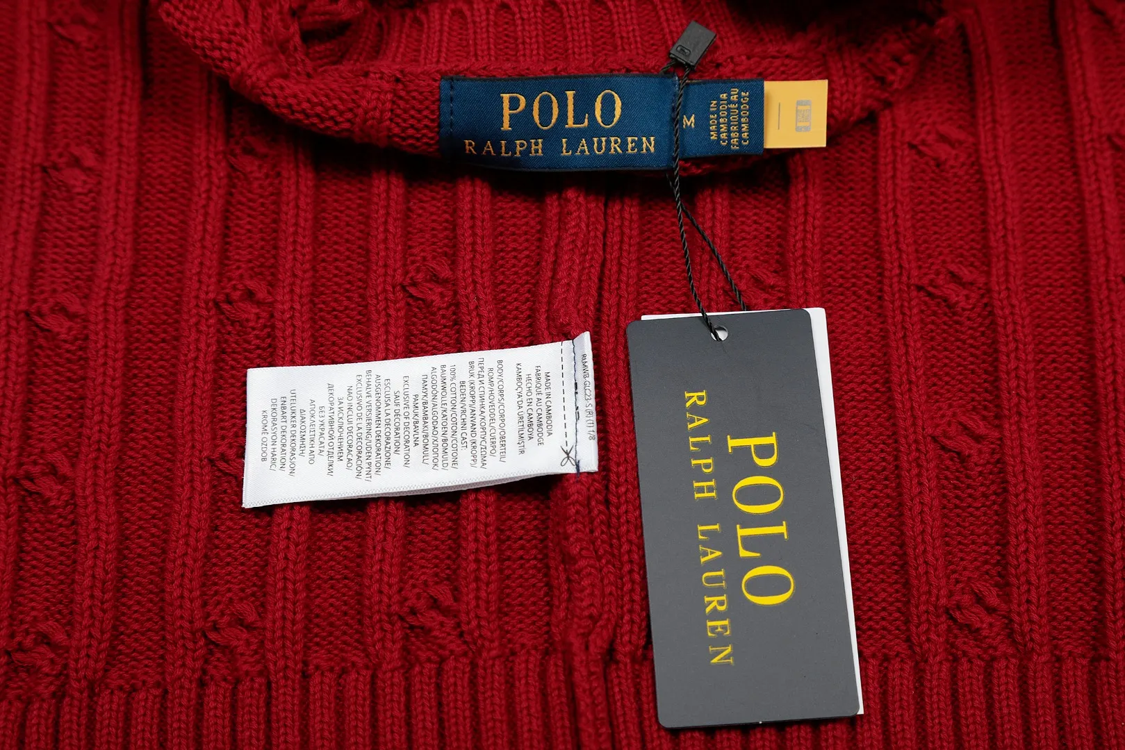 🅿️160 "Top quality" Style number: DS002# (not off the shelves all year round) [Ralph Lauren round neck solid color pony embroidered logo knitted short sleeves] ✅Ralph Lauren classic basic versatile knitted short sleeves for all seasons ✅Main supplier platform live broadcast Wholesale entities Replenish when out of stock Not off the shelves ✅ZP quality 1:1 version Scan the code to enter the GF website Counter quality ✅Detailed quality is the only one in Guangzhou Imported quality cotton yarn, focusing on high-end, cost-effective, good quality needless to say ✅The version is restored to the original order, the maximum size can be worn up to 160 pounds, loose, comfortable and stress-free ✅The upper body is simple and easy to match, a must-have for goddess ootd, good-looking clothes are never picky, a must-have in the goddess’ wardrobe Size: S-XL Color: Black White Gray Light Blue Light Pink Colorful Blue Khaki Bright Yellow Fruit Green Milk Apricot Wood Green Taro Purple Chinese Red Anchor Red Navy Red Label Navy Blue White Label